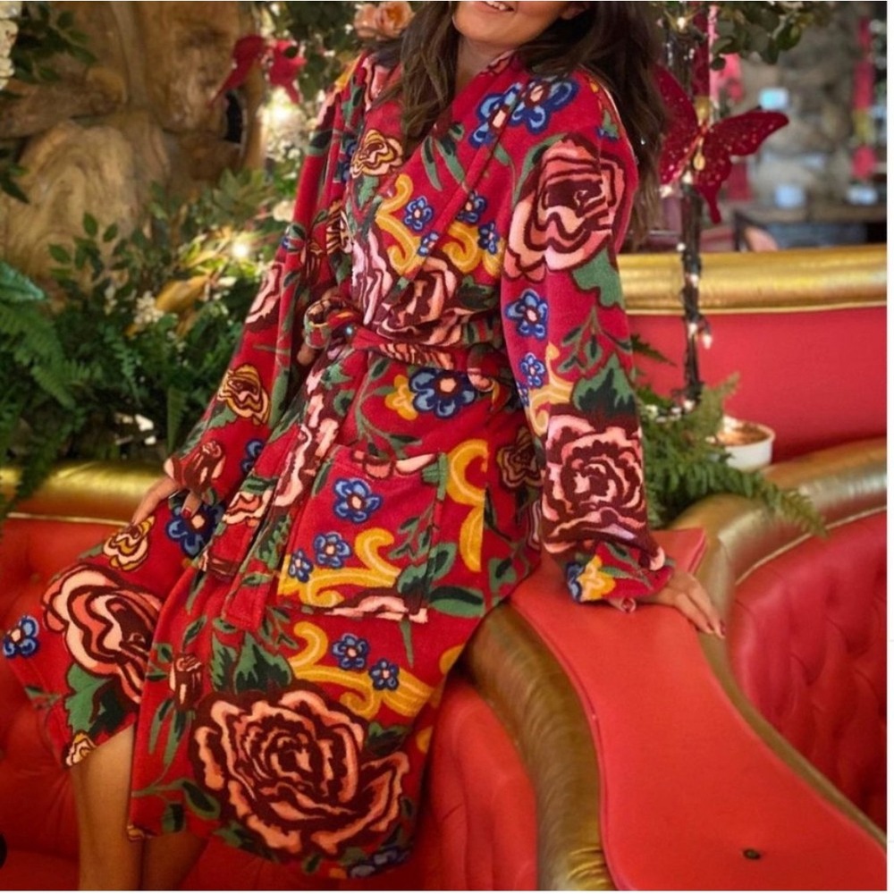 MADONNA INN x LAZY ONE Carpet Print Robe